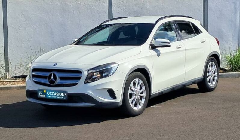 Occasion Réunion : MERCEDES-BENZ GLA 200 d AMG LINE