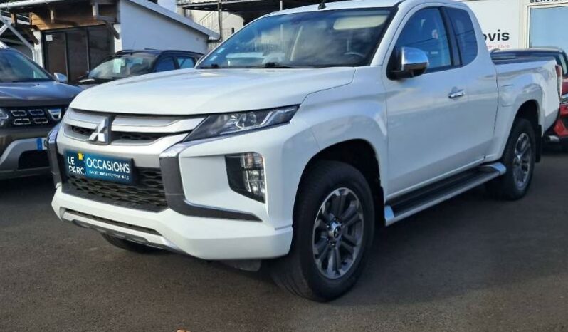 Occasion Réunion : MITSUBISHI L200 2.2 DI-D 150ch Club Cab EVAP ISC Intense