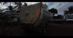 RENAULT TRUCKS Kerax REMORQUE SEMI BENNE KAISER 1km