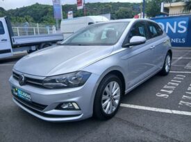 VOLKSWAGEN Polo TSI 95ch Life 100647km