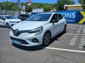 RENAULT Clio TCe 90ch ltd bva 67428km