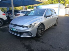 VOLKSWAGEN Golf 1.0 TSI  110ch Life 108477km