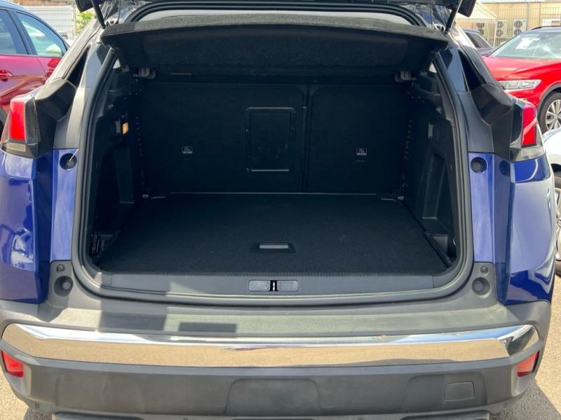 PEUGEOT 3008 130ch E6.c Allure S&S EAT8 130ch E6.c Allure S&S EAT8  61644km full