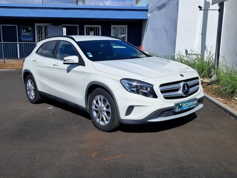 MERCEDES-BENZ GLA 200 d AMG LINE 54500km full