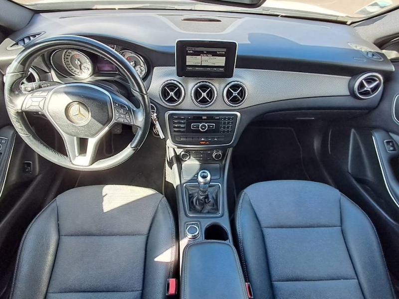 MERCEDES-BENZ GLA 200 d AMG LINE 54500km full